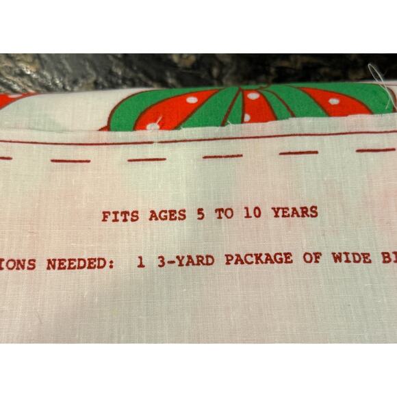 Vintage Strawberry Shortcake 1984 DIY costume or doll 2 fabric panels available - Picture 4 of 7